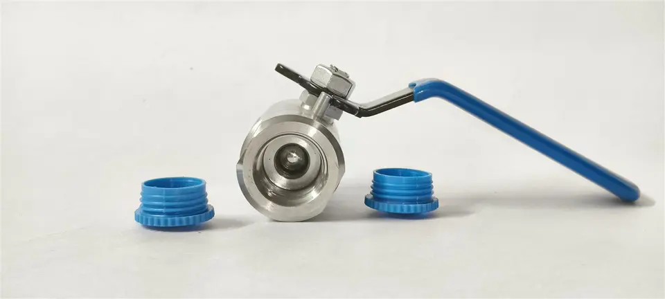 Round Body Ball Valve, 3000 psi by Samvay Fluid Tekniks