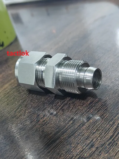 Tacklok52