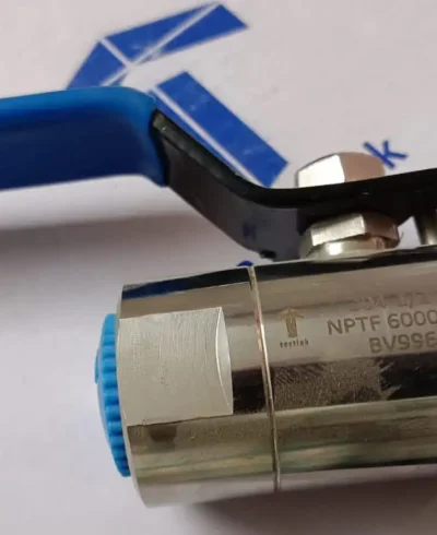 82a8d686-ac61-4169-b207-163b4d986654 Duplex Hydraulic Fittings